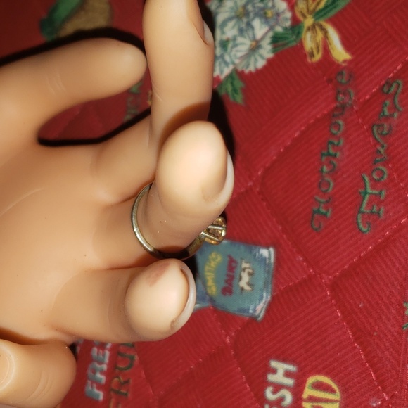 RING - Picture 3 of 3